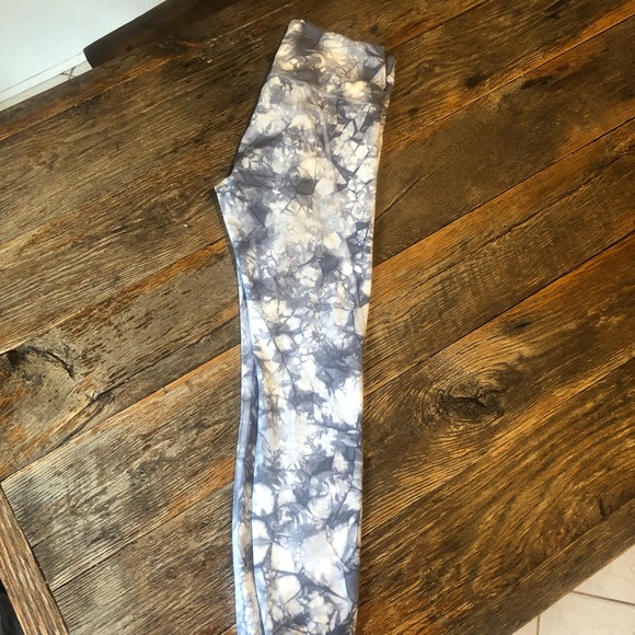 Athleta legging, size small, 7/8 length - Picture 2 of 2